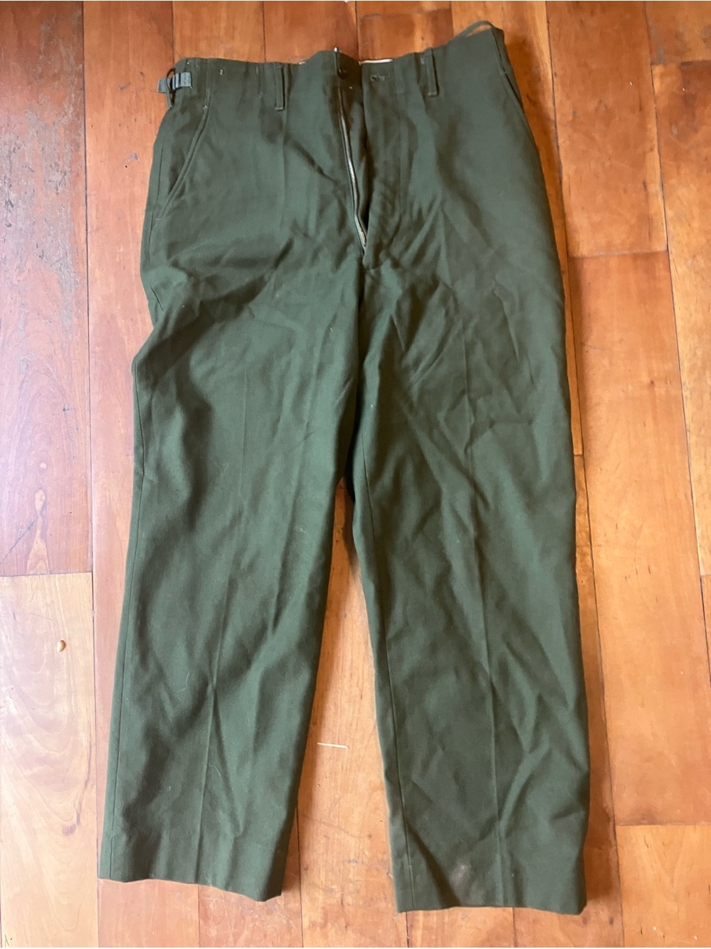 Men's Olive Green Straight-Leg Pants
